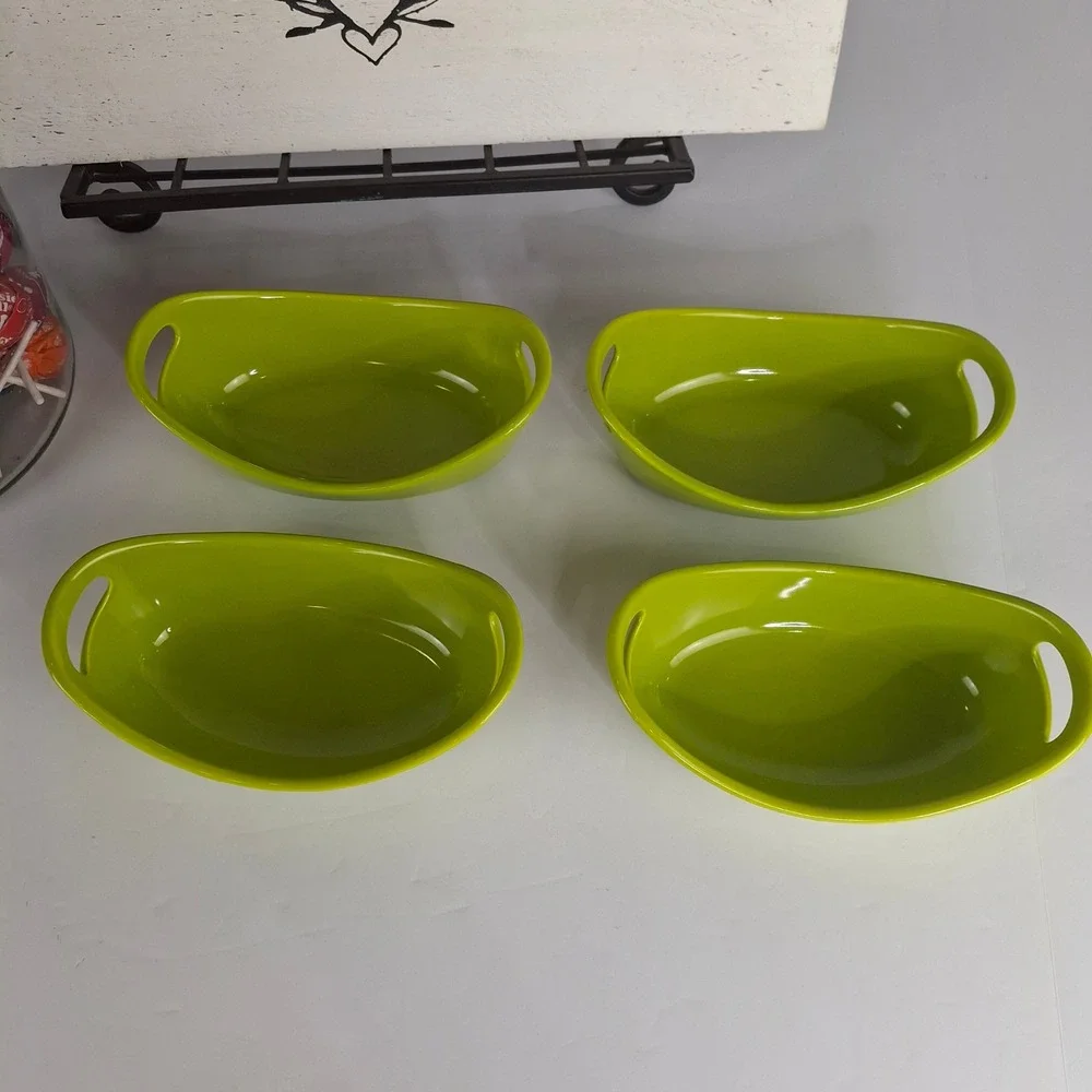 Rachael Ray Lime Green Stoneware 12 oz Oval Ramekins Set of 4 Mini Bakers